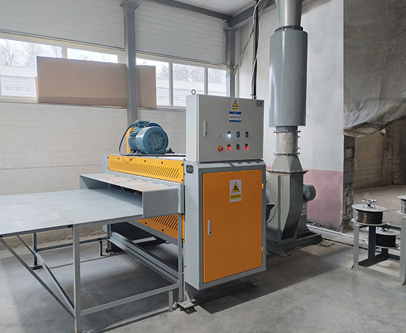 نظام آلي كامل لإزالة النفايات وجمع الغبار عالي الكفاءة لمصانع الكرتون الروسية