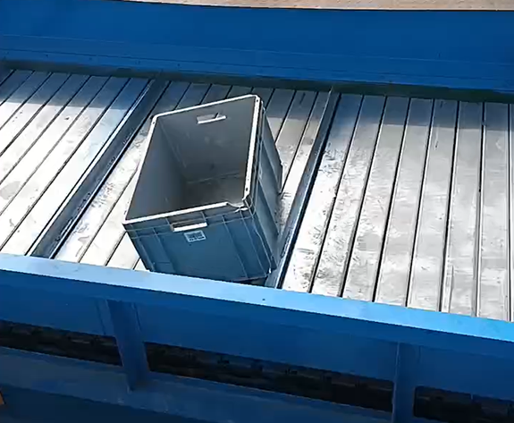 حلول مكابس متعددة الوظائف لمركز إعادة التدوير في بيلاروسيا